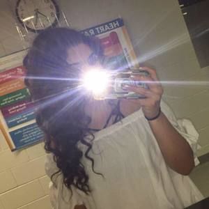 Meet your Posher, Luisa